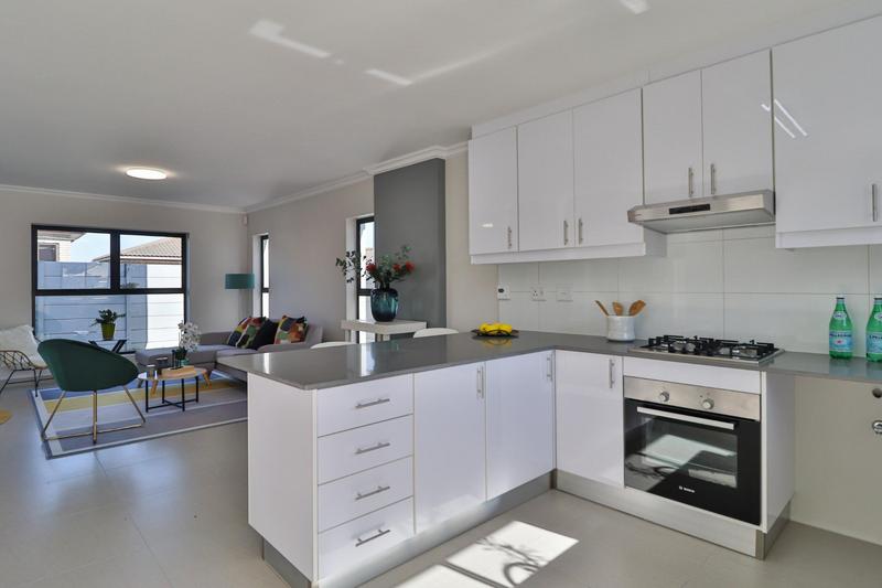 3 Bedroom Property for Sale in Protea Heights Western Cape